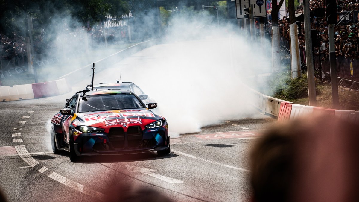 Red Bull Showrun v Praze 