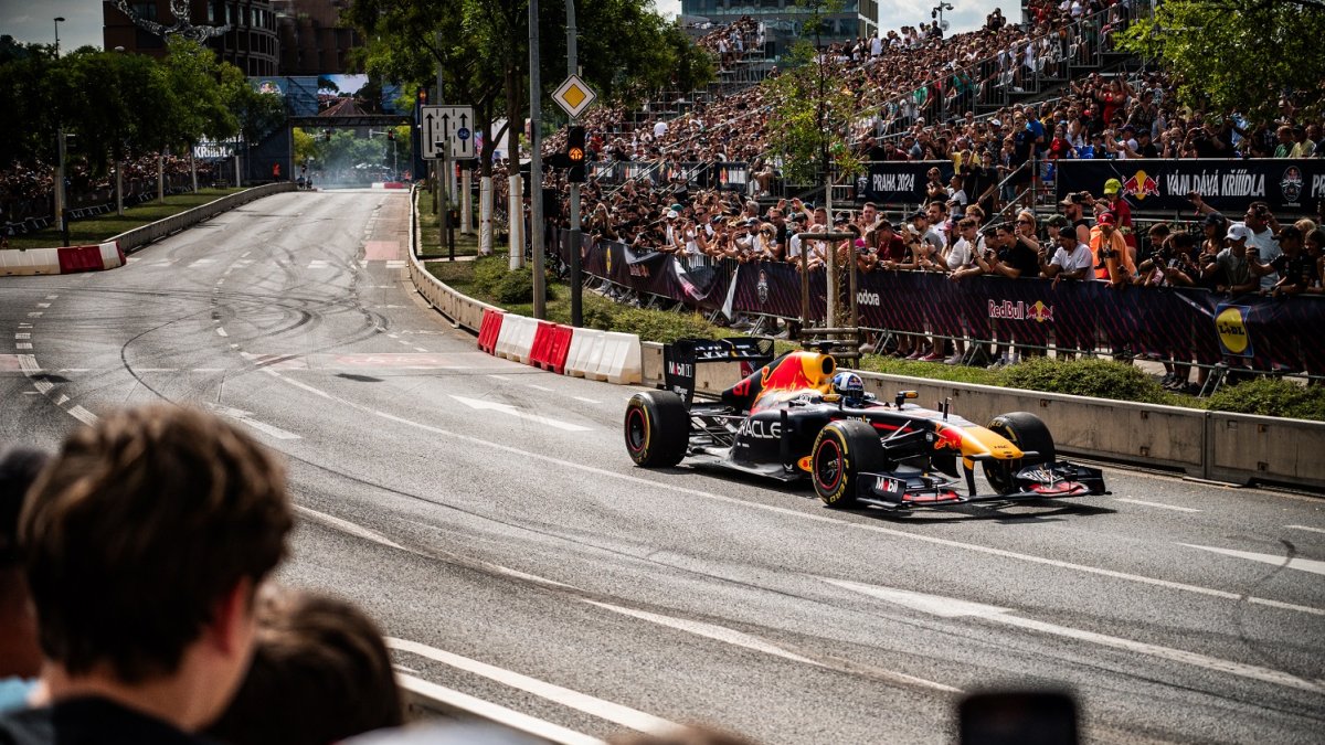 Red Bull Showrun v Praze 