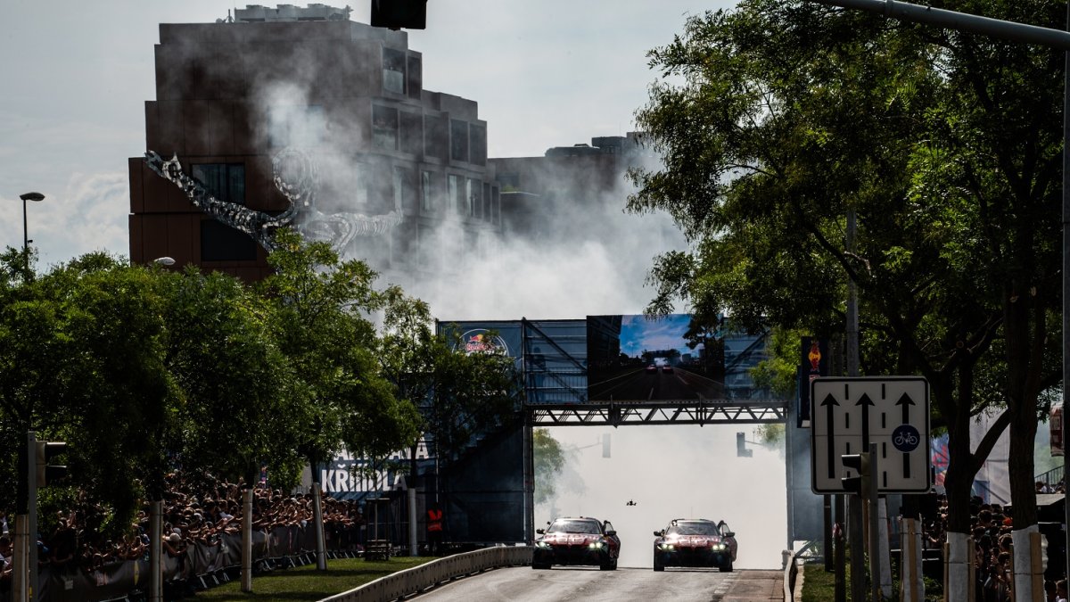 Red Bull Showrun v Praze 