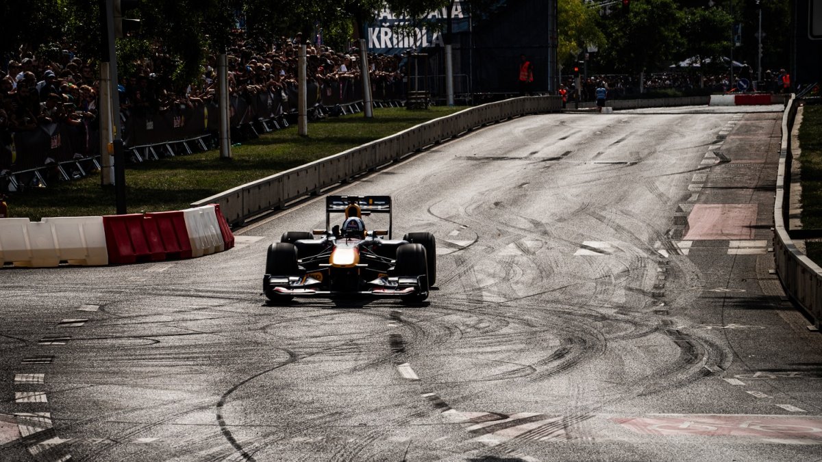 Red Bull Showrun v Praze 