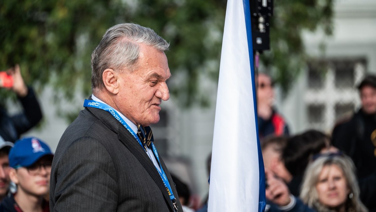 Zahájení Středoevropské rally u Pražského hradu (17.10.2024)