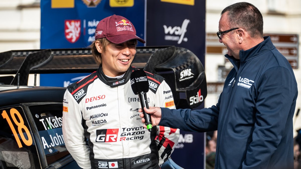 Zahájení Středoevropské rally u Pražského hradu (17.10.2024)