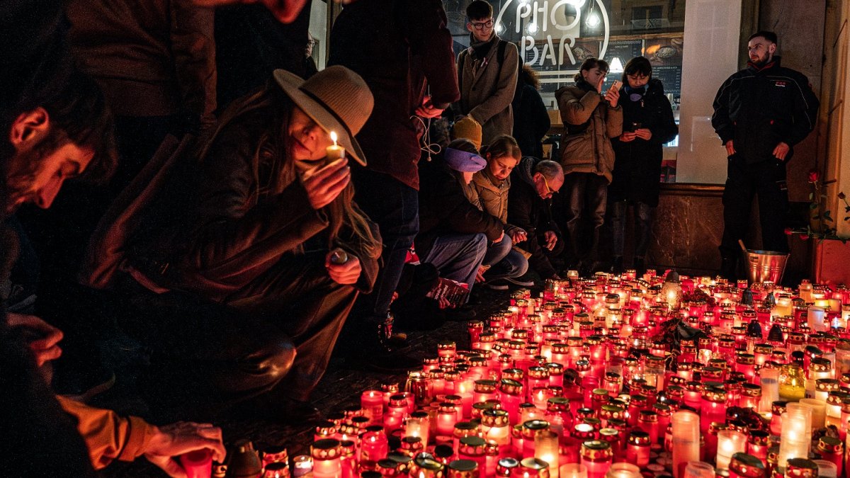 Připomínka 17. listopadu na Národní třídě v Praze (2024)