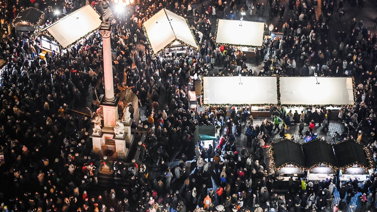 Vánoční trhy na Staroměstském náměstí v Praze 2024