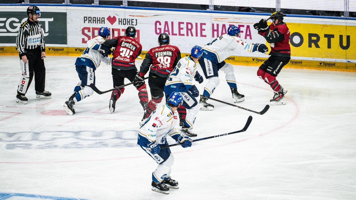 Hokejisté Sparty porazili Kladno 5:2