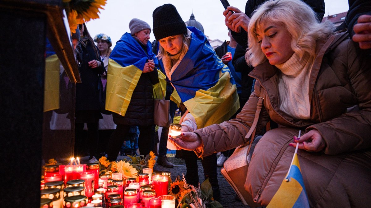 V Praze proběhla demonstrace na podporu Ukrajiny k třetímu výročí ruské invaze. (23.2.2025)