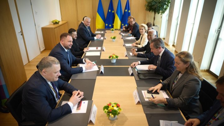 Volodymyr Zelenskyj na summitu EU. (6. března 2025).