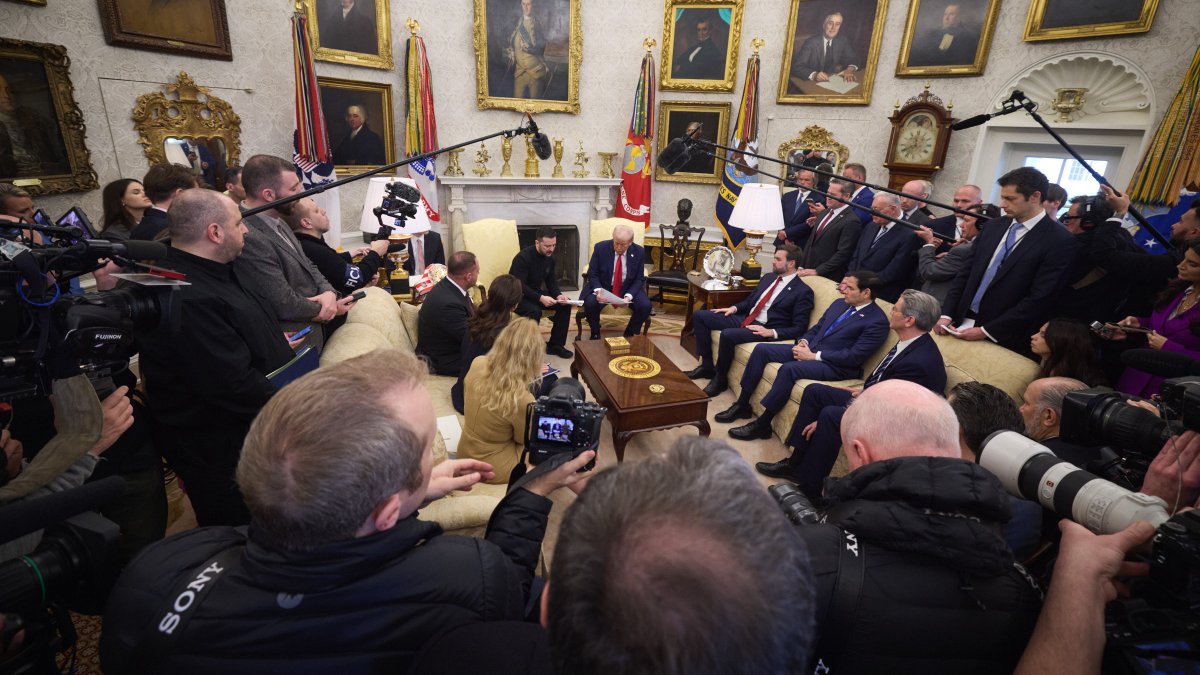 Volodymyr Zelenskyj a Donald Trump (21. února 2025).