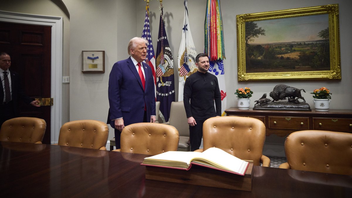 Volodymyr Zelenskyj a Donald Trump (21. února 2025).