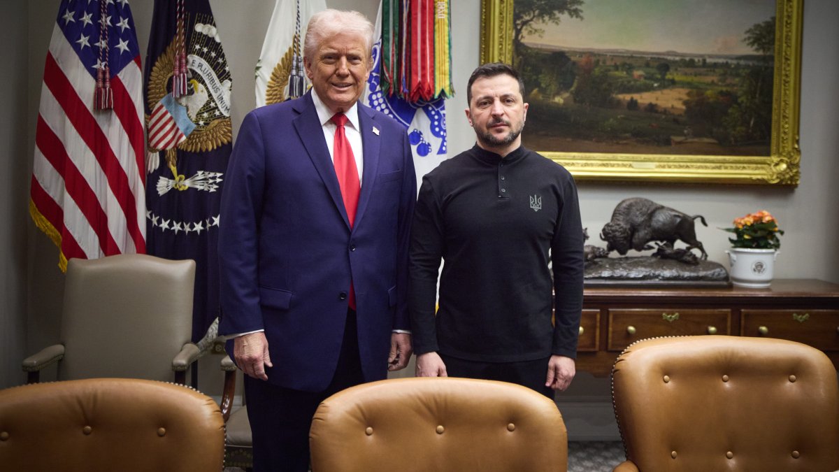 Donald Trump a Volodymyr Zelenskyj (21. února 2025).