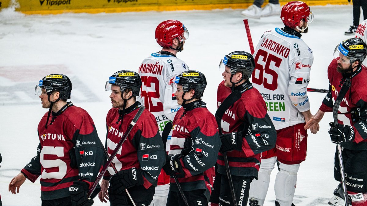 HC Sparta Praha zdolala Třinec a je v semifinále!