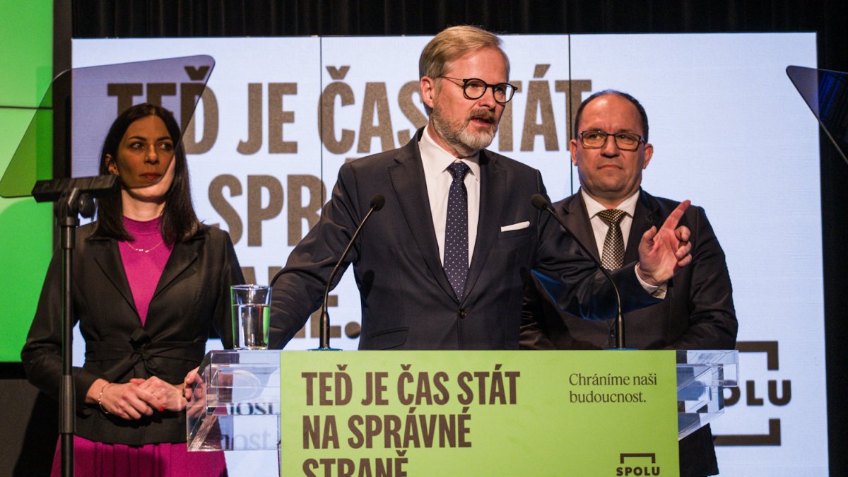 Strany Spolu podepsaly koaliční smlouvu. (25.3.2025)