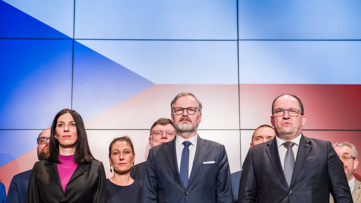 Strany Spolu podepsaly koaliční smlouvu. (25.3.2025)