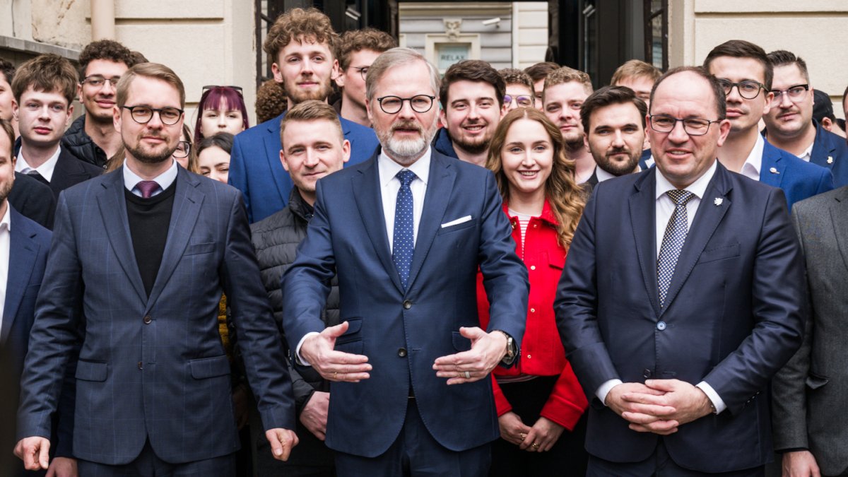 Strany Spolu podepsaly koaliční smlouvu. (25.3.2025)