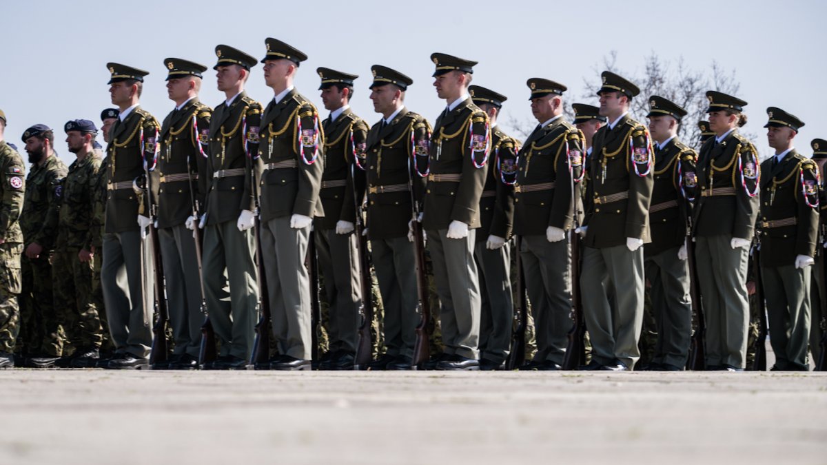 Návrat vojáků ze zahraničních misí