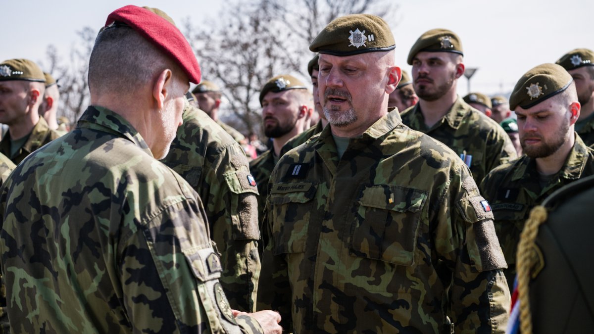 Návrat vojáků ze zahraničních misí