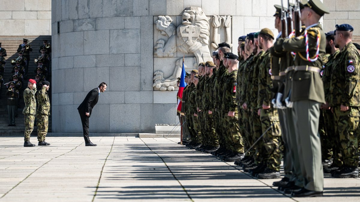 Návrat vojáků ze zahraničních misí