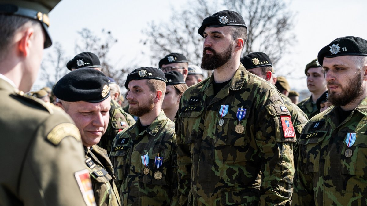 Návrat vojáků ze zahraničních misí