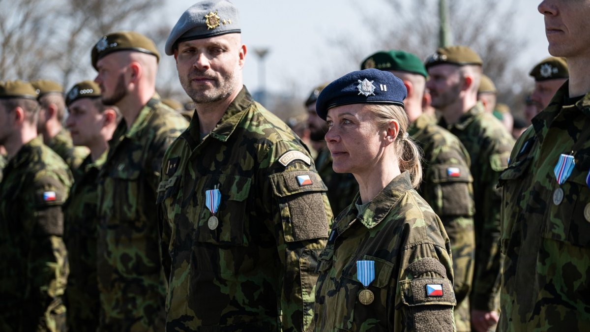 Armáda, ilustrační fotografie. 