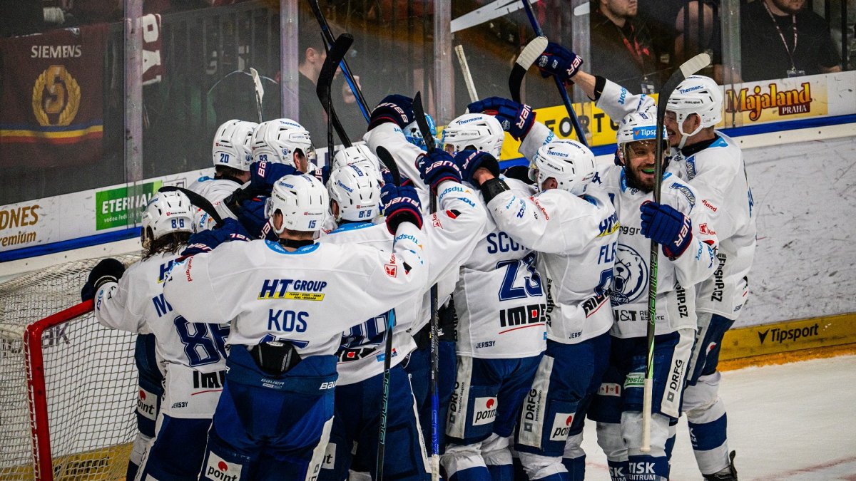 Kometa slaví postup do finále