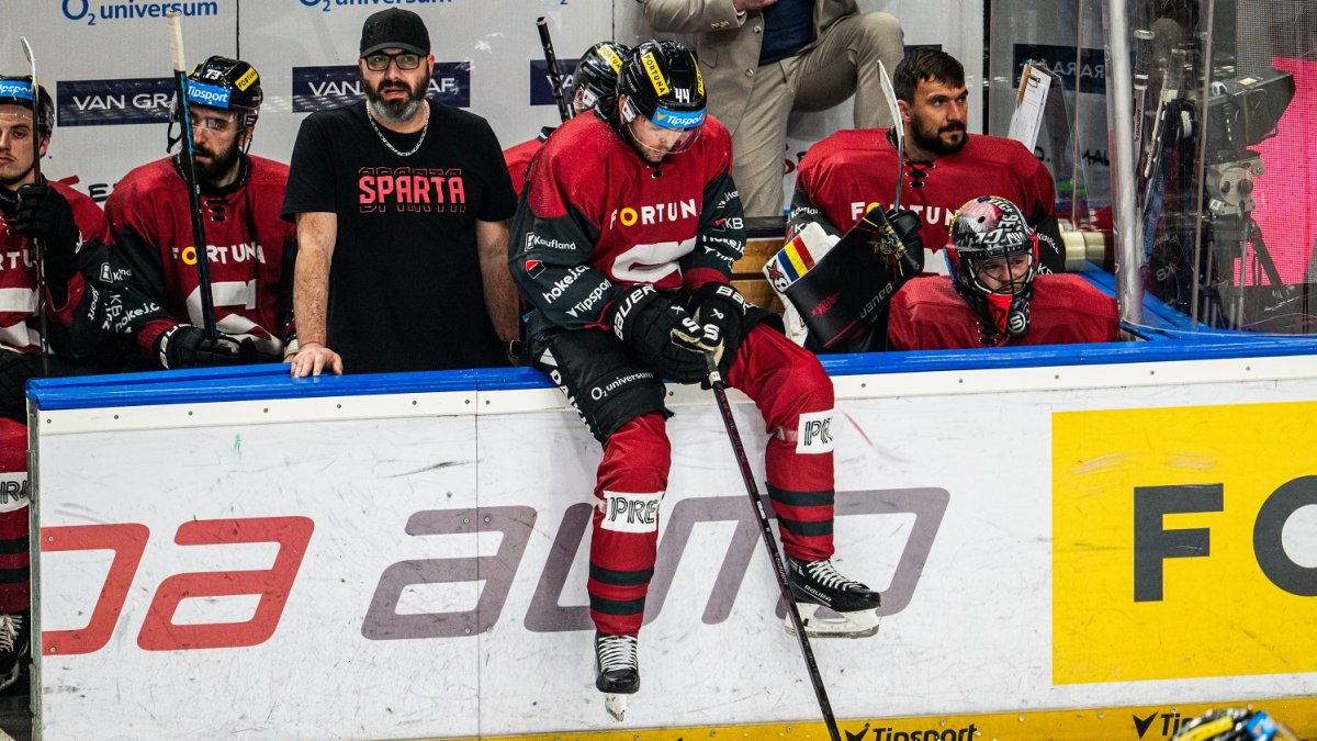 HC Sparta Praha v semifinále proti HC Kometa Brno
