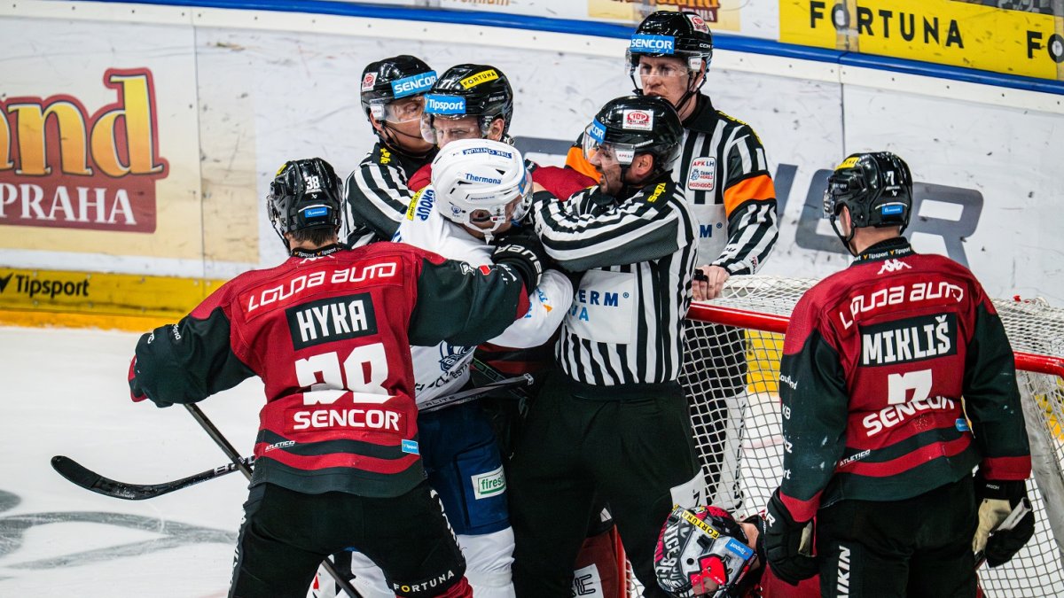 HC Sparta Praha v semifinále proti HC Kometa Brno