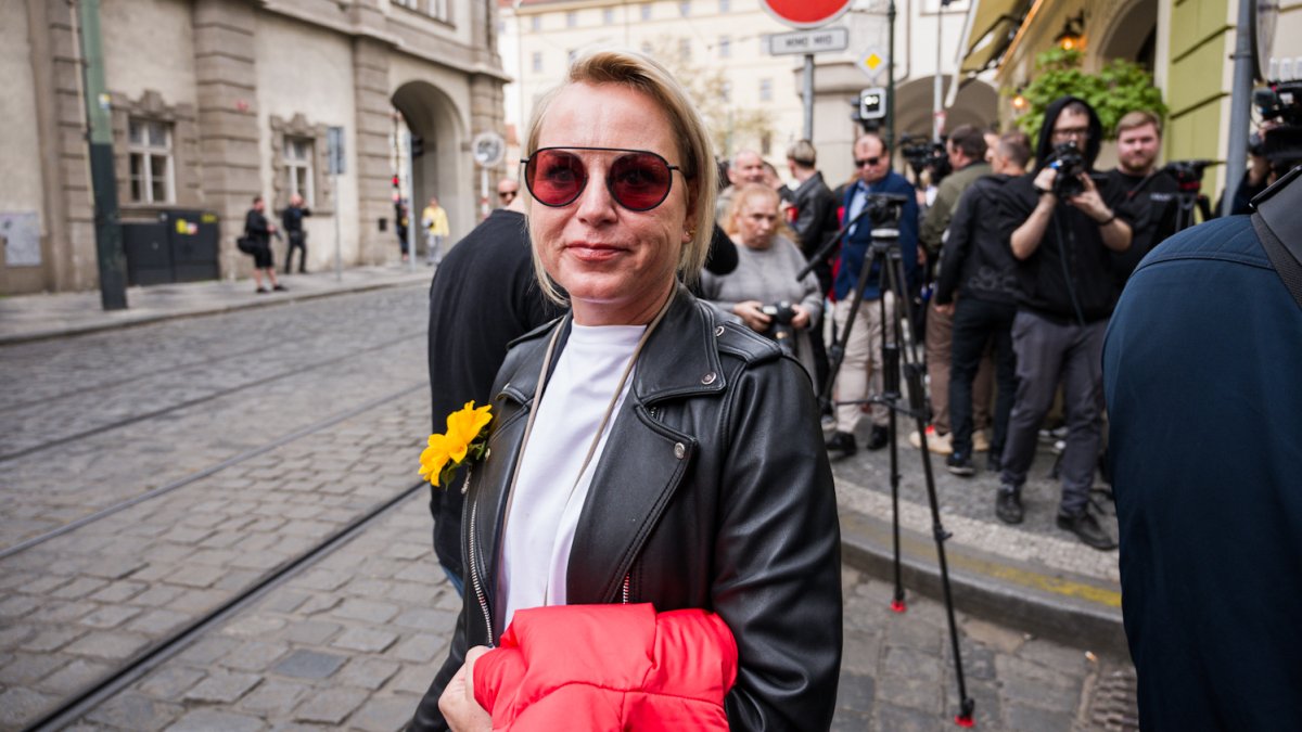 V Praze se koná poslední rozloučení s Annou Slováčkovou. (15.4.2025)