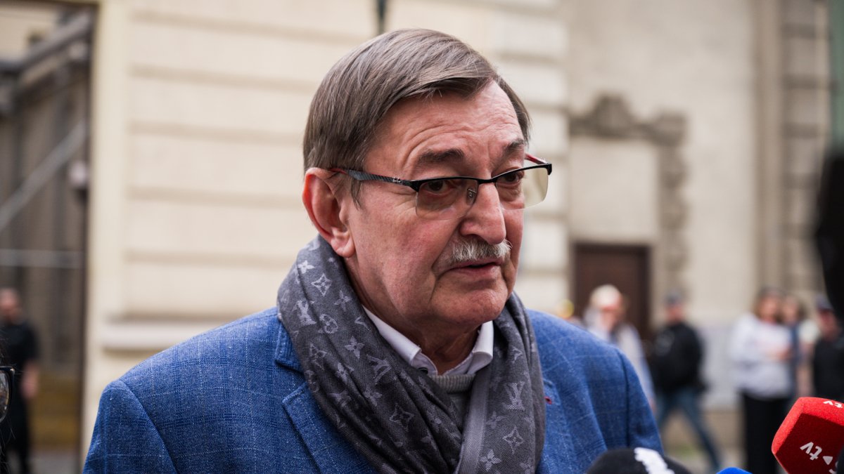 V Praze se koná poslední rozloučení s Annou Slováčkovou. (15.4.2025)