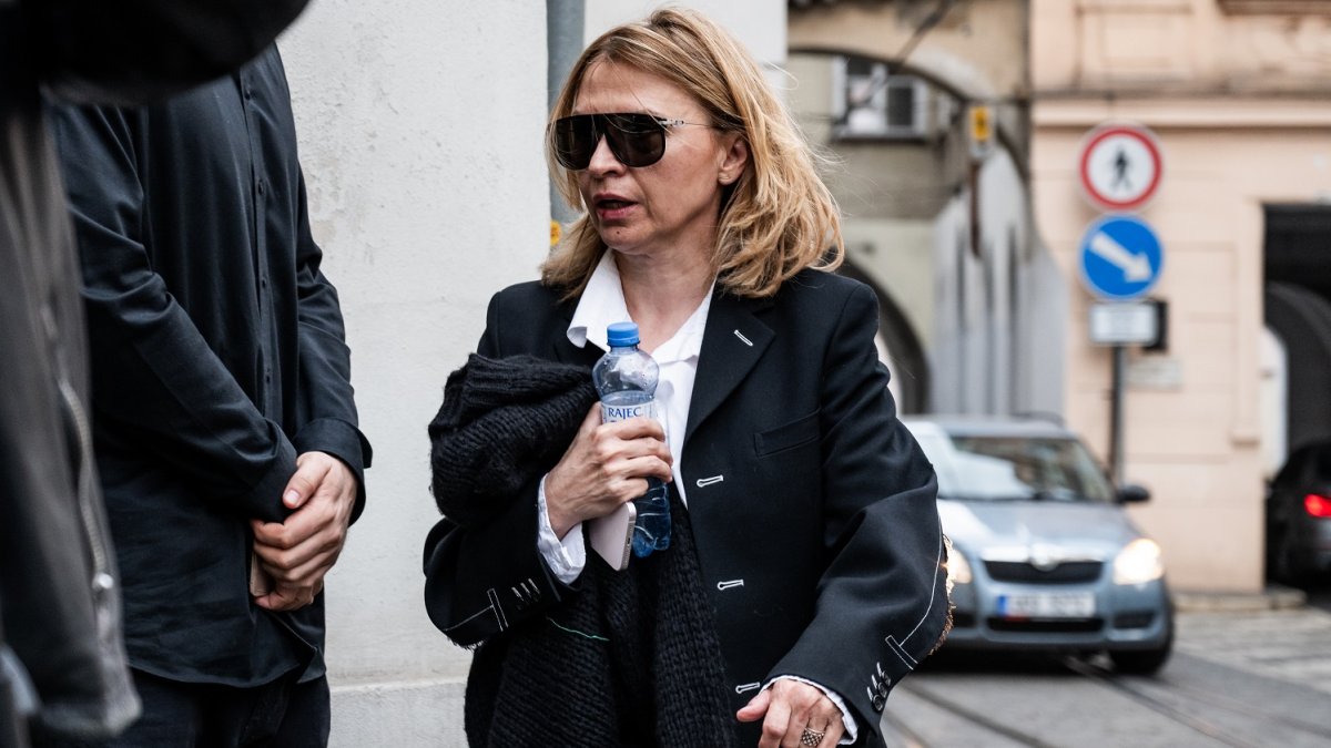 V Praze proběhlo poslední rozloučení s Annou Slováčkovou. (15.4.2025)