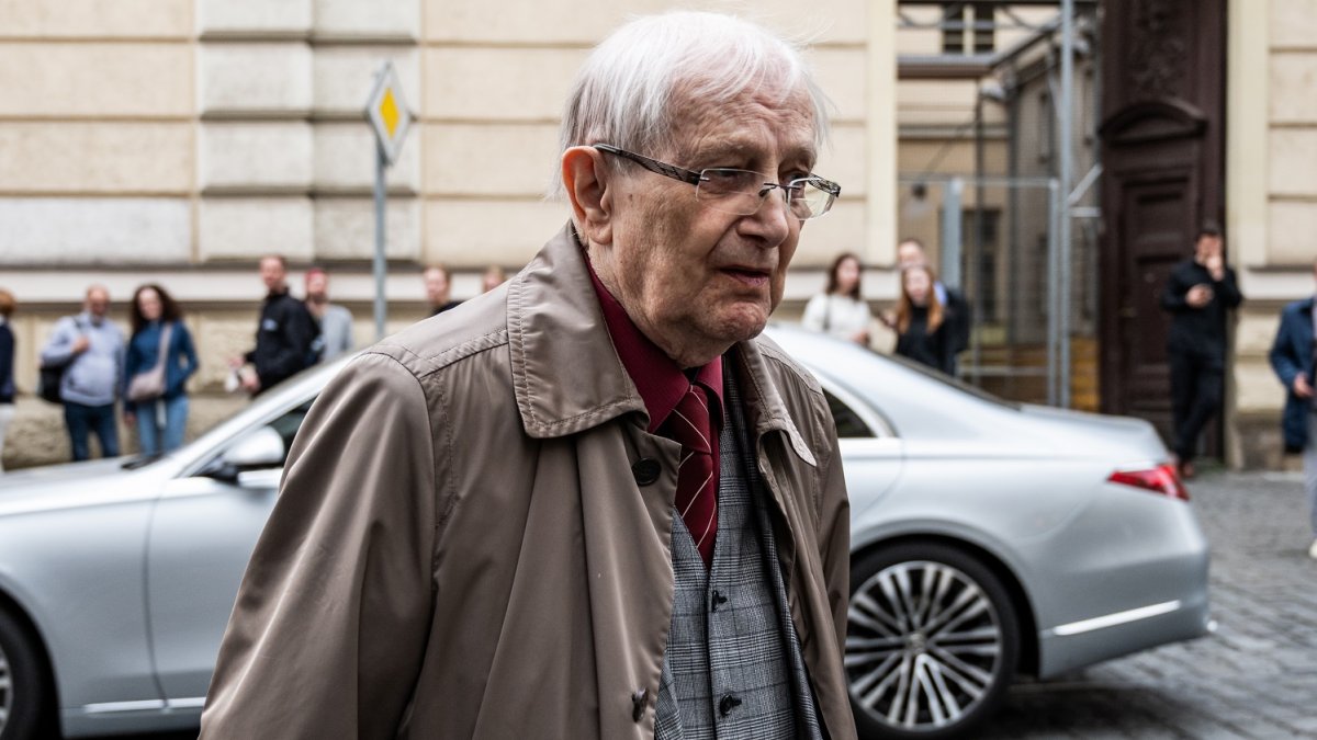 V Praze proběhlo poslední rozloučení s Annou Slováčkovou. (15.4.2025)