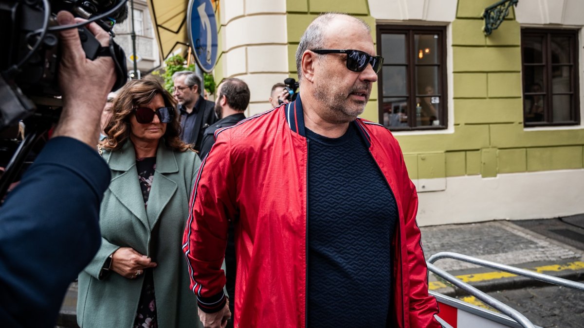 V Praze proběhlo poslední rozloučení s Annou Slováčkovou. (15.4.2025)