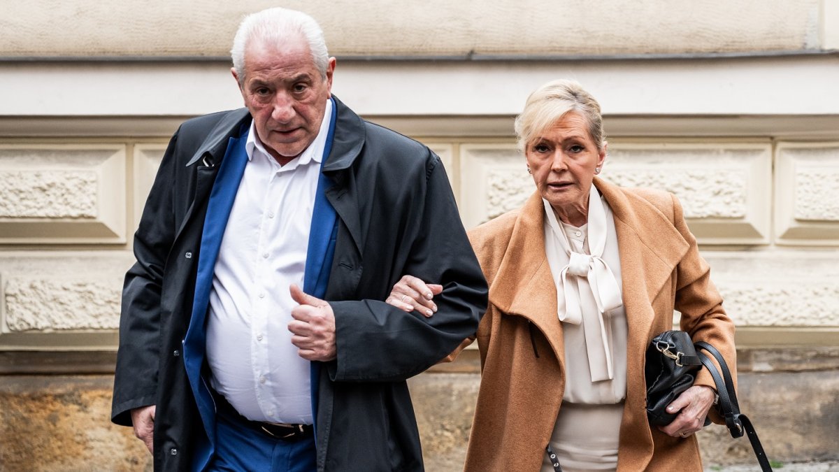 V Praze proběhlo poslední rozloučení s Annou Slováčkovou. (15.4.2025)