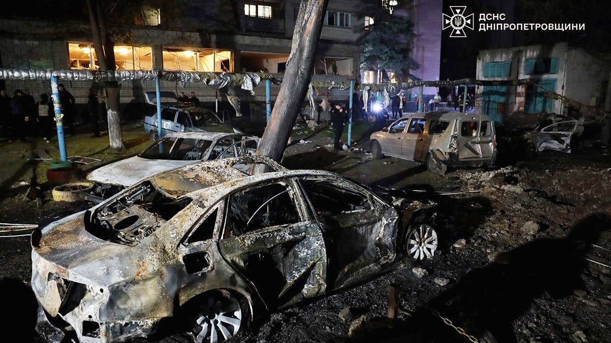 Ruské drony zaútočily na Dnipro. (16.4.2025)