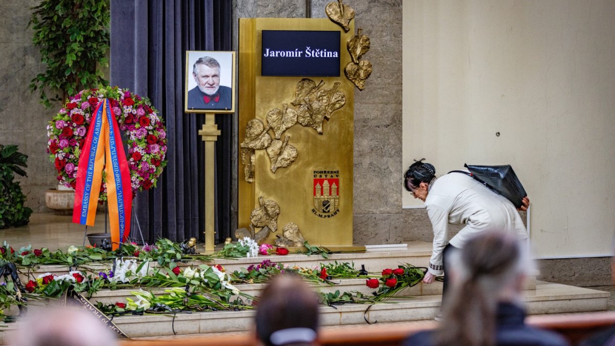 Pohřeb Jaromíra Štětiny