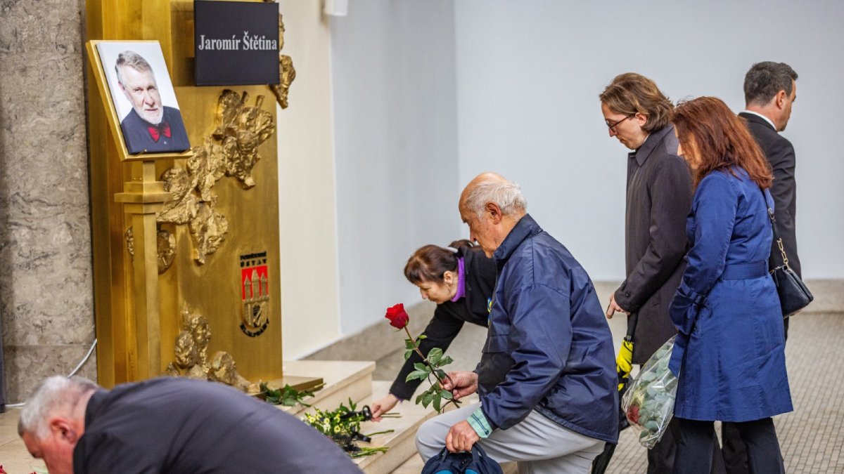 Pohřeb Jaromíra Štětiny