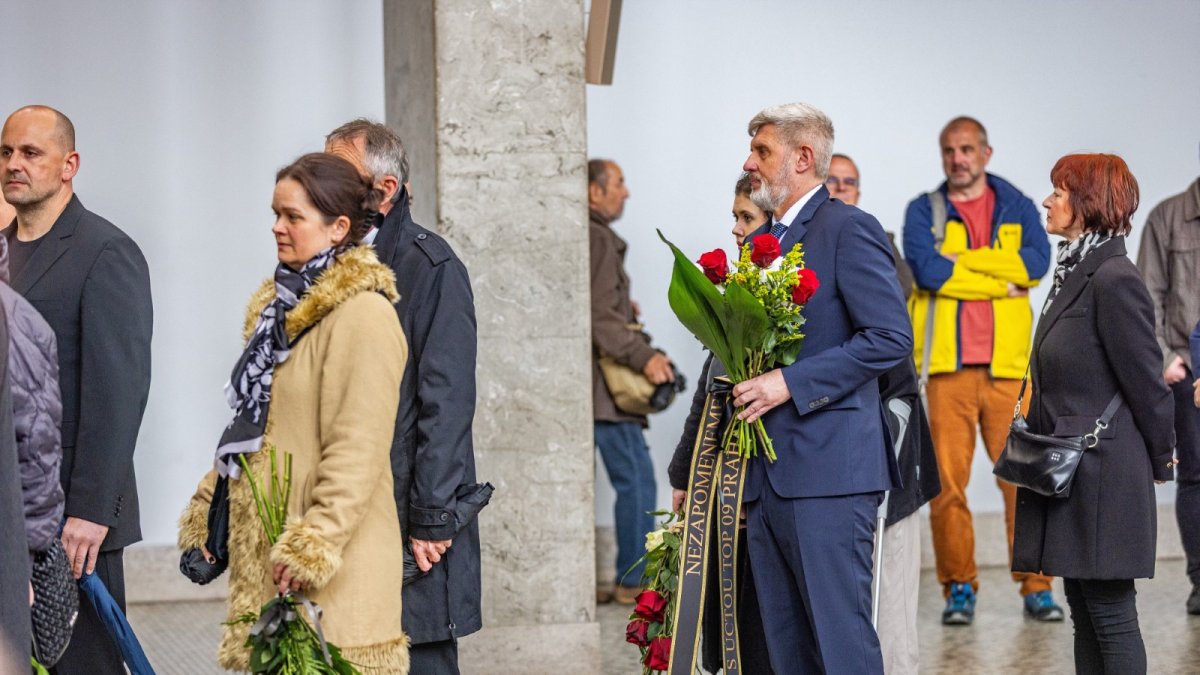 Pohřeb Jaromíra Štětiny