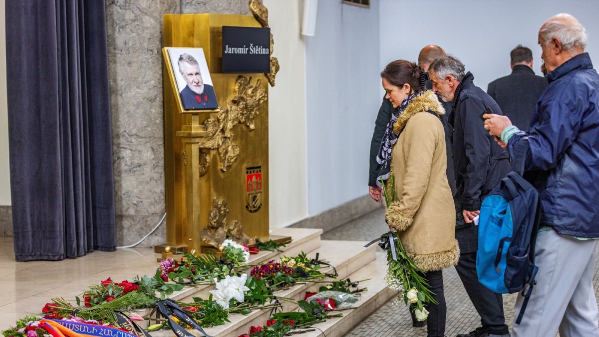 Pohřeb Jaromíra Štětiny