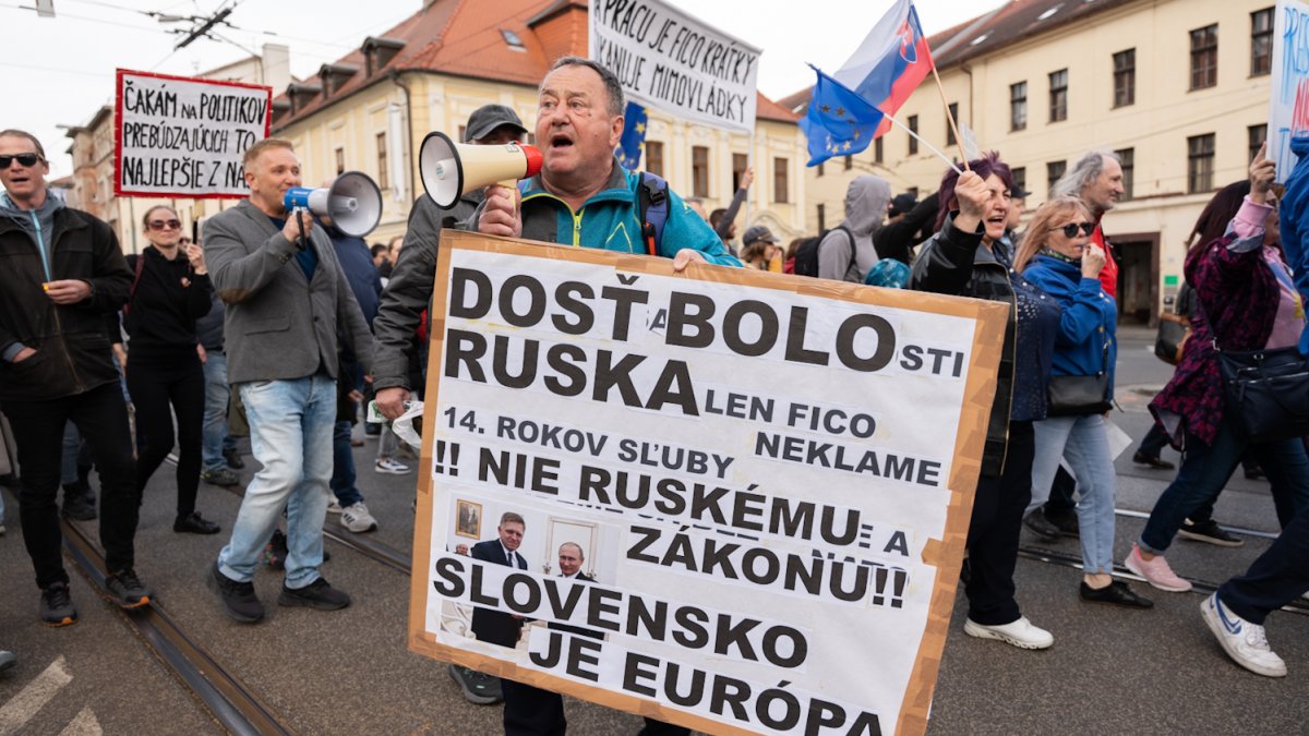 Protivládní protesty v Bratislavě (24.4.2025)