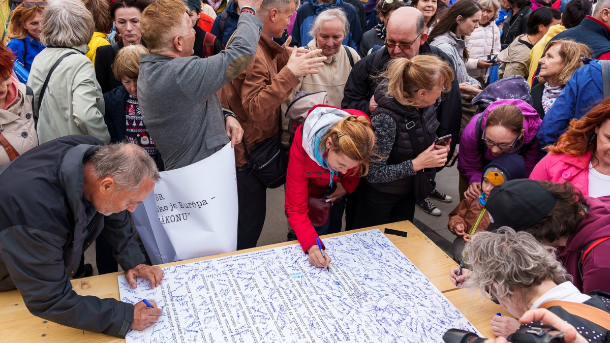 Protivládní protesty v Bratislavě (24.4.2025)