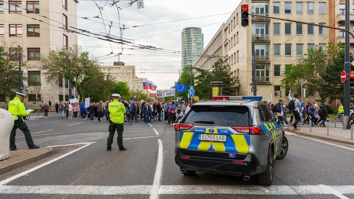 Protivládní protesty v Bratislavě (24.4.2025)