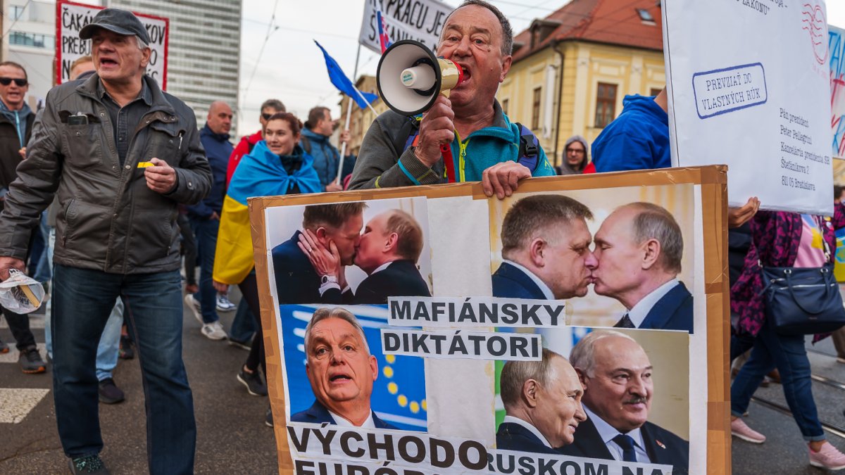 Protivládní protesty v Bratislavě (24.4.2025)