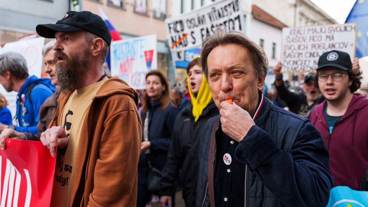 Protivládní protesty v Bratislavě (24.4.2025)