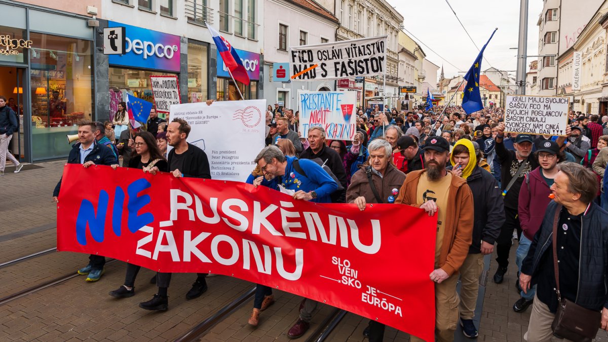 Protivládní protesty v Bratislavě (24.4.2025)