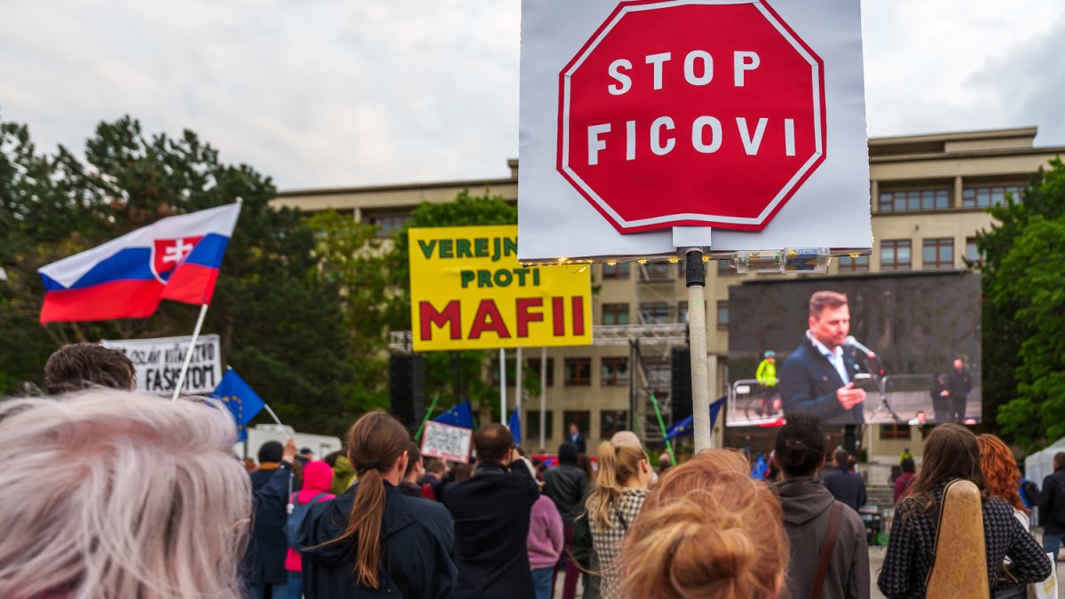 Protivládní protesty v Bratislavě (24.4.2025)