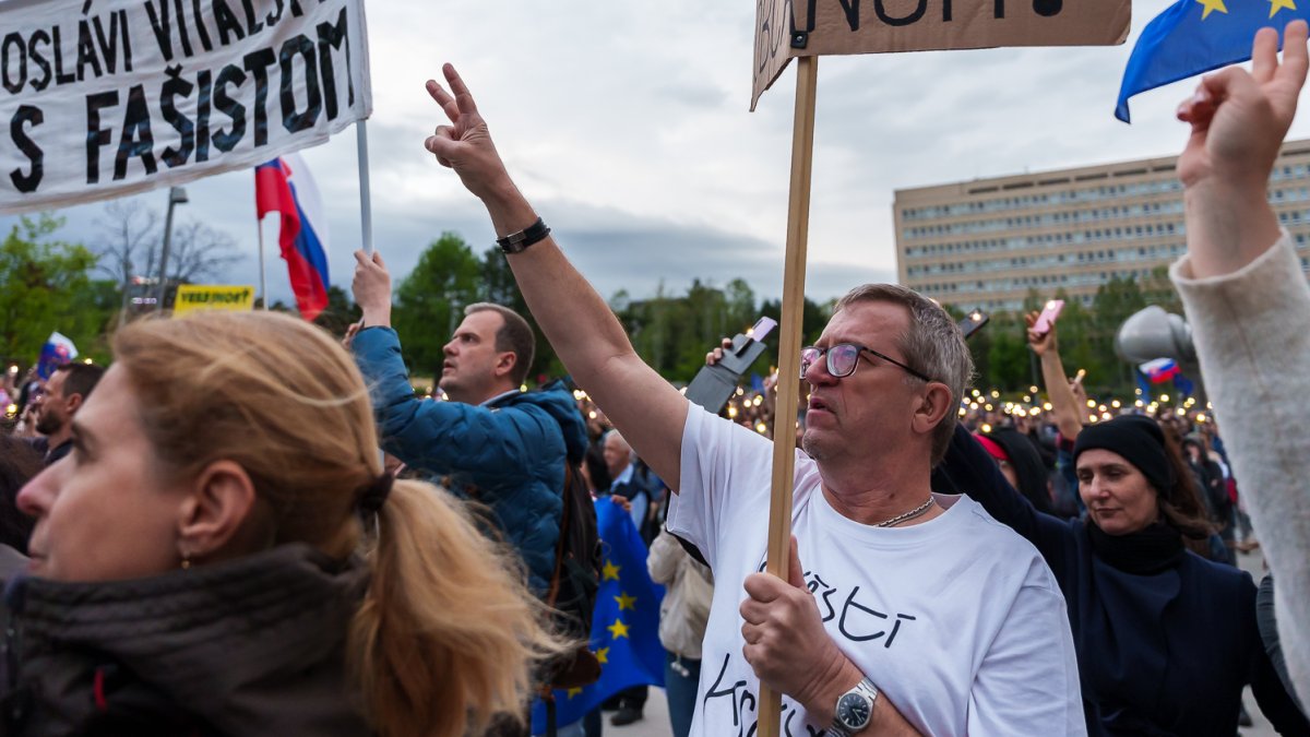 Protivládní protesty v Bratislavě (24.4.2025)