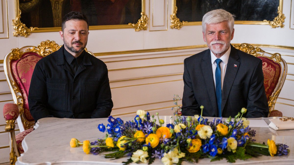 Volodymyr Zelenskyj a Olena Zelenská se na Pražském hradě sešli s Petrem Pavlem a Evou Pavlovou