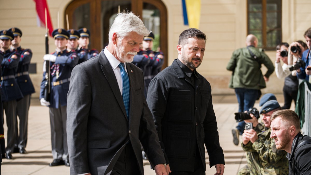 Volodymyr Zelenskyj a Olena Zelenská se na Pražském hradě sešli s Petrem Pavlem a Evou Pavlovou