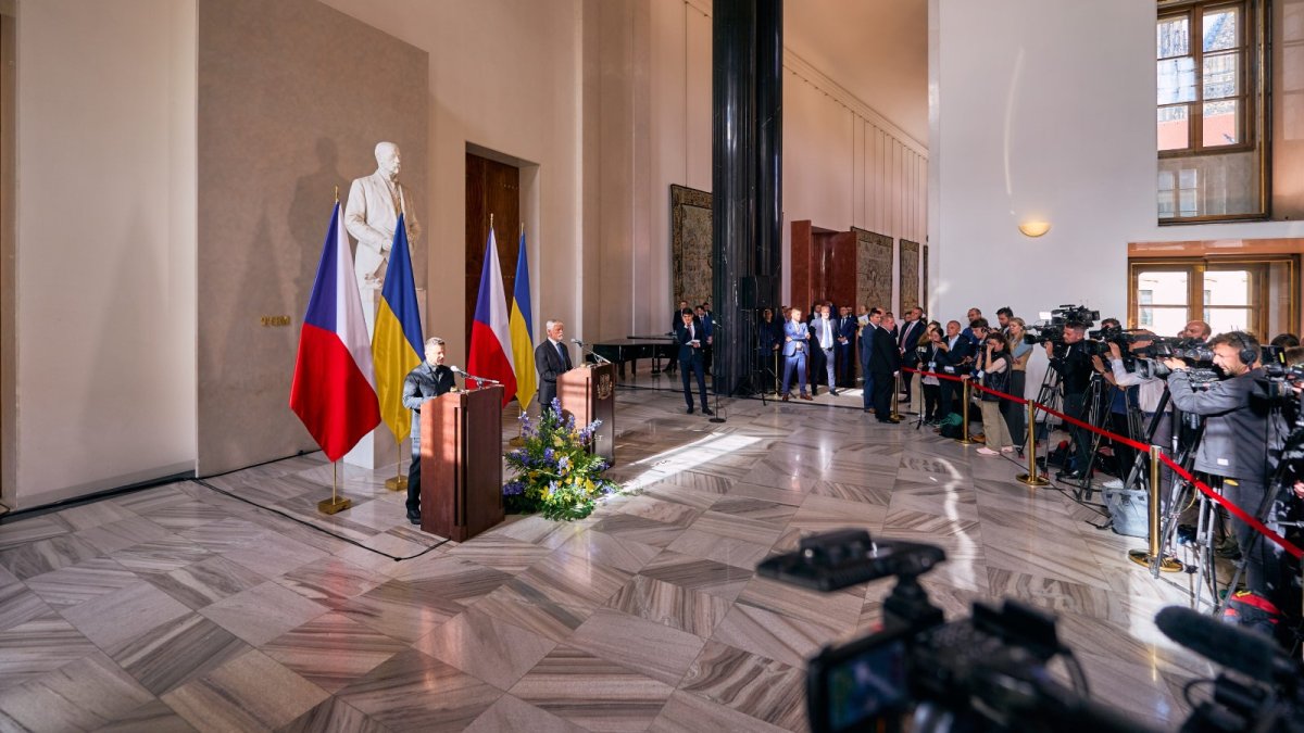 Volodymyr Zelenskyj a Petr Pavel na tiskové konferenci