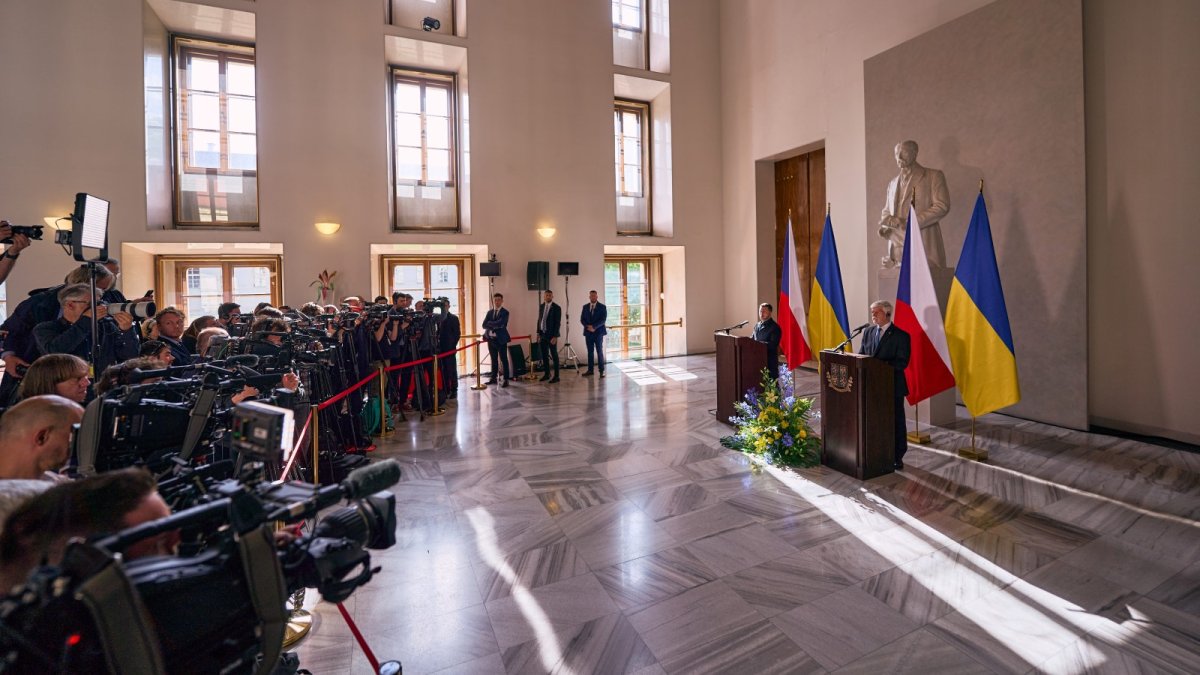 Volodymyr Zelenskyj a Petr Pavel na tiskové konferenci