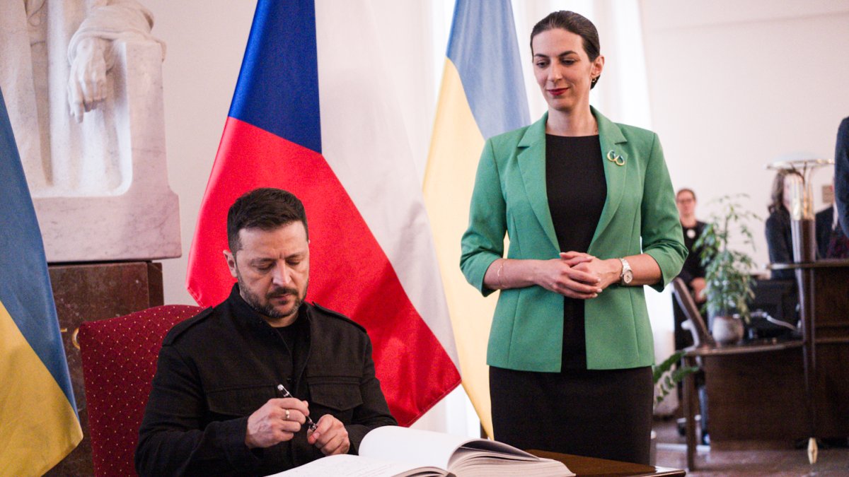 Volodymyr Zelenskyj navštívil Poslaneckou sněmovnu